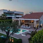 ヴィラ Stina Zadarvillas Sukošan
