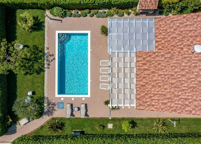 Stina Zadarvillas * Sukošan