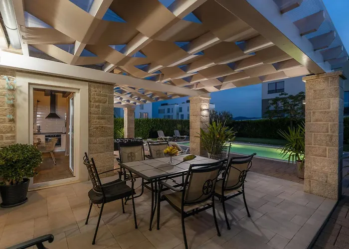 Stina Zadarvillas Villa *