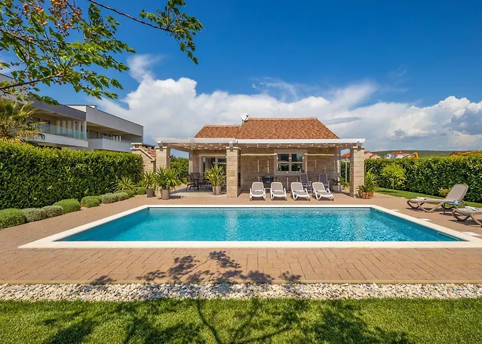 Stina Zadarvillas Vila